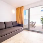 Desactivado Atico Duplex Con Barbacoa Y Terraza En Barri Port Maritim