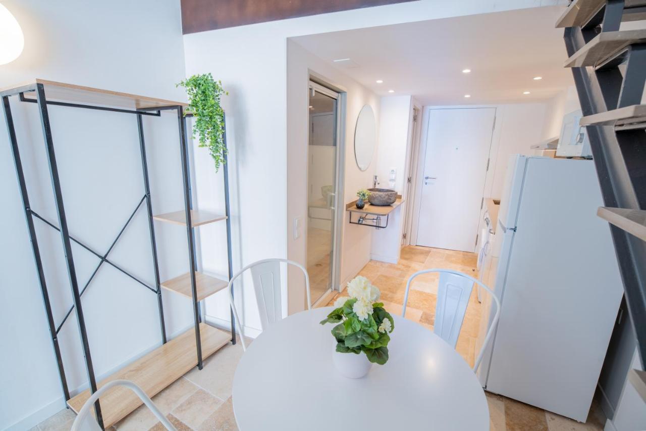 Desactivado Atico Duplex Con Barbacoa Y Terraza En Barri Port Maritim *