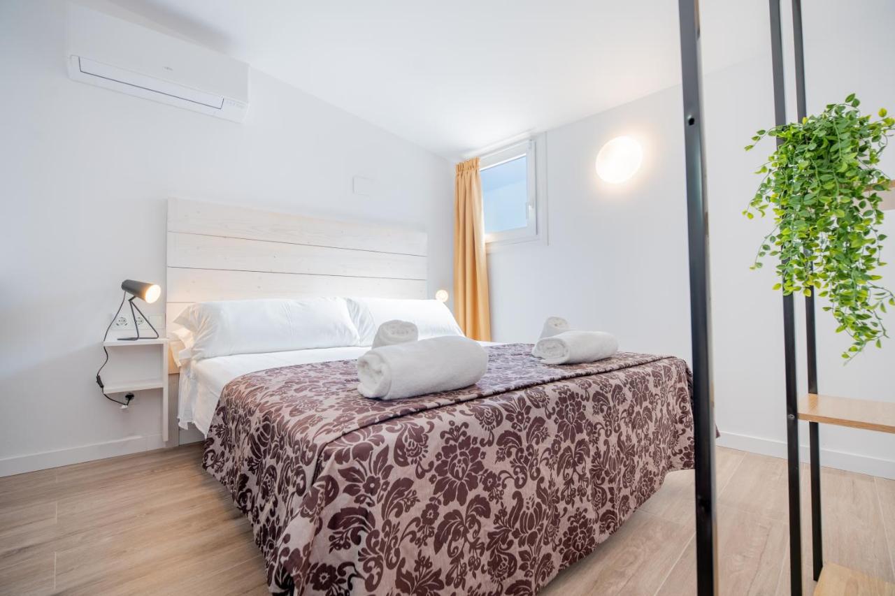 Desactivado Atico Duplex Con Barbacoa Y Terraza En Barri Port Maritim Apartment *