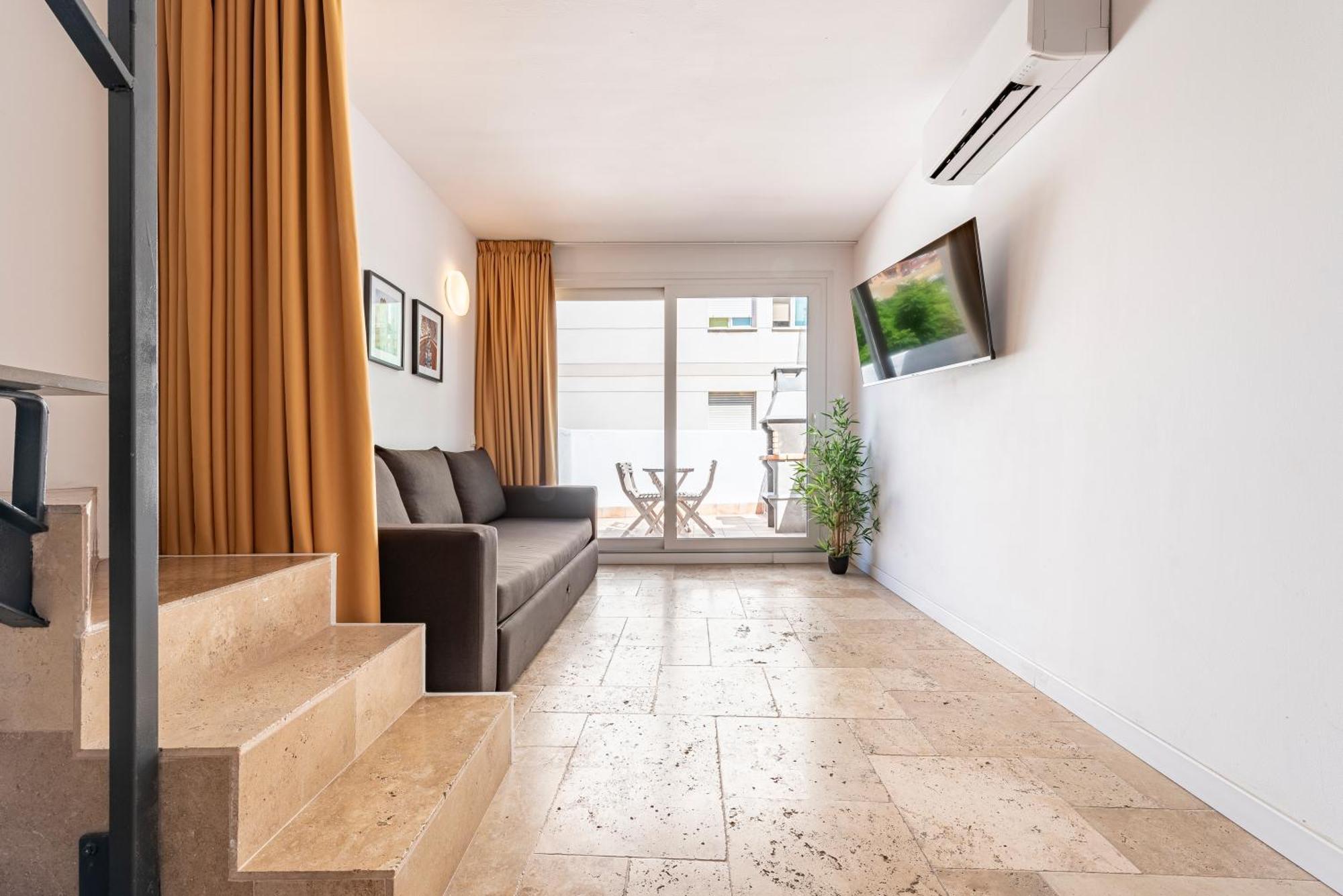Desactivado Atico Duplex Con Barbacoa Y Terraza En Barri Port Maritim *